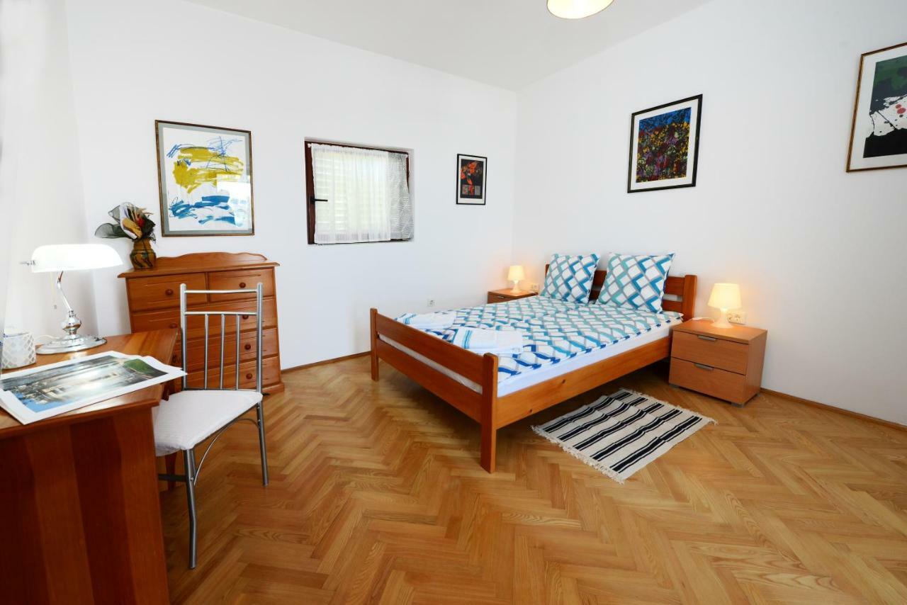 Beautiful Apartments First Row To The Sea Poreč Buitenkant foto